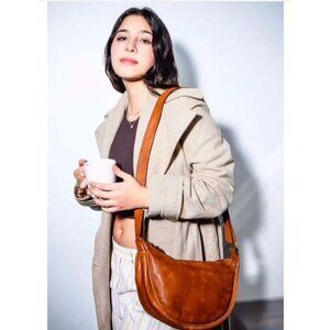 Cognac Italian Leather Hobo Crossbody Bag Full Zip Interior Pockets Bolsa Nova